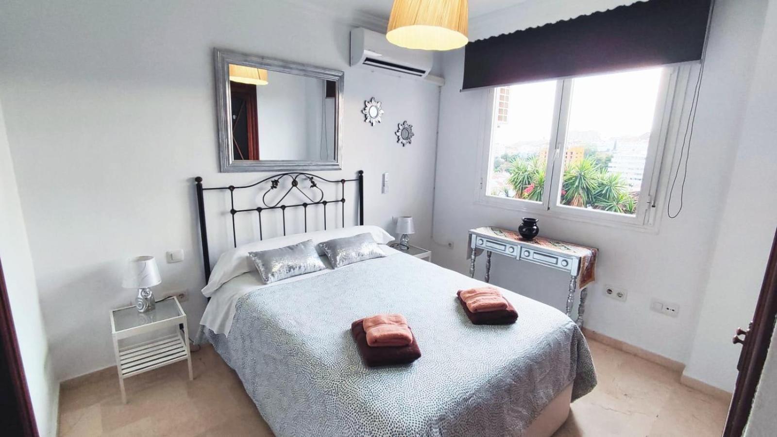 2Bdr Sunny Apartment With Pool And Private Parking In בנאלמדנה מראה חיצוני תמונה
